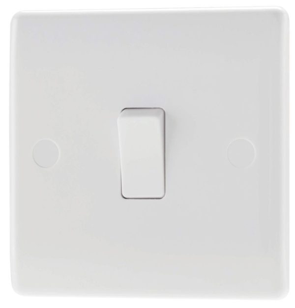 British General 800 Series 10AX 1-Gang 2-Way Light Switch  White