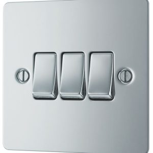 LAP  10AX 3-Gang 2-Way Light Switch  Polished Chrome