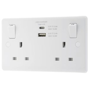 LAP  13A 2-Gang SP Switched Socket + 4.2A 15W 2-Outlet Type A & C USB Charger White