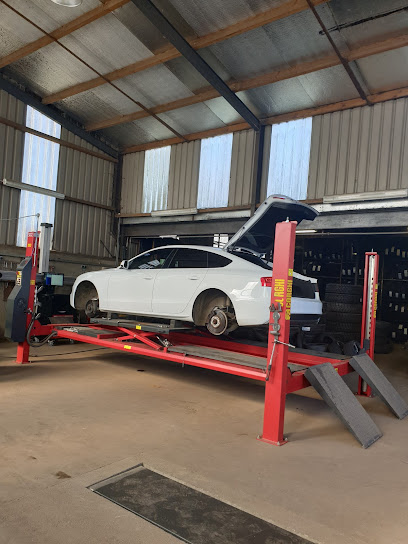 Adamstown Tyres Limited Tom Rochford Adamstown