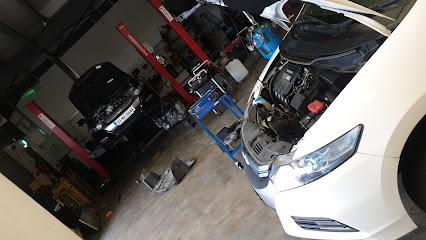 Airside Service Centre Nevinstown East