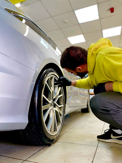 Autoboom Curraheen Commons