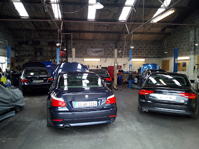 CAR SERVICE CENTRE Barry Beg