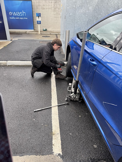 Fast Lane Tyre Centre Moorfield