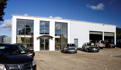 Kirwan's Garage Camolin