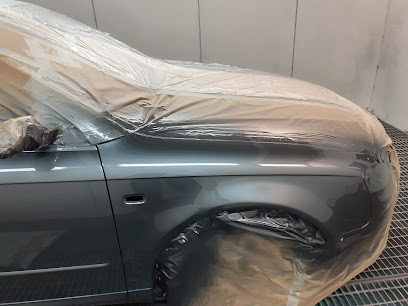 Lee crash repairs Togher