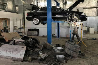 Sam’s Garage Northside