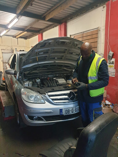 Sunny Auto recovery service body repair painting crashes accidents rust nct failure Carbury