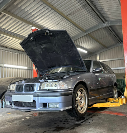 The Repair Bay Carrickedmond