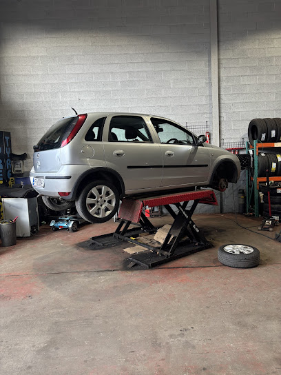 Tyrestop Mallow Quartertown Lower